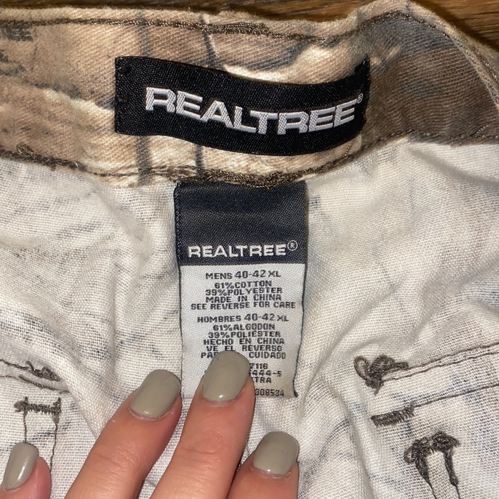 RealTree Hunting outfit - Picture 6 of 11